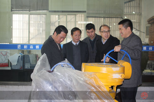 市委候補委員、市衛(wèi)生局黨委書記程錦國率隊走訪調(diào)研耐森公司