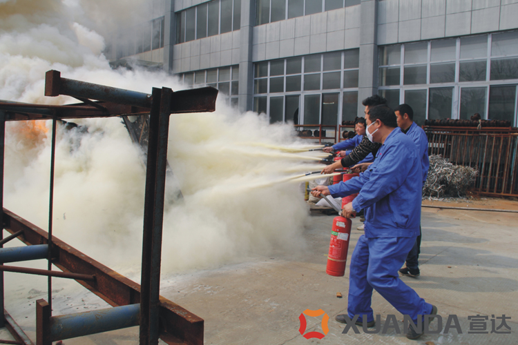 宣達(dá)集團(tuán)舉行2014春季消防演練