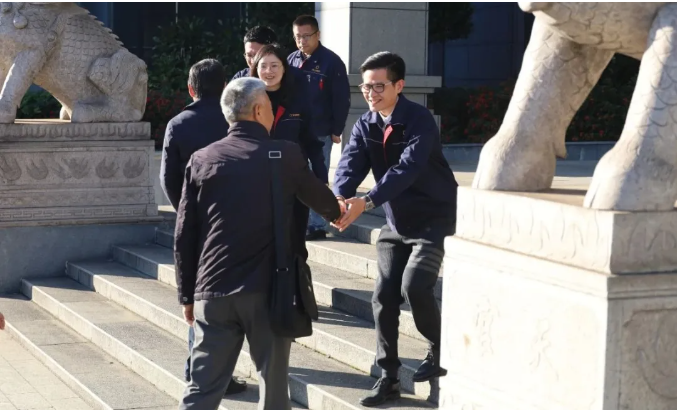 熱烈歡迎石化聯(lián)合會(huì)&境內(nèi)采購(gòu)商團(tuán)隊(duì)及機(jī)電進(jìn)出口商會(huì)&境外采購(gòu)商團(tuán)隊(duì)蒞臨宣達(dá)集團(tuán)參觀